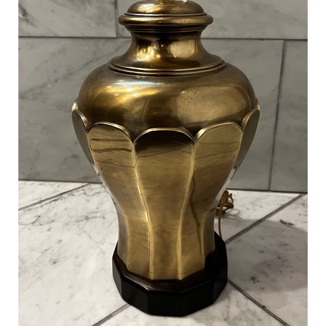 Beautiful scallop design lamp made of heavy brass. Simple design at its best!