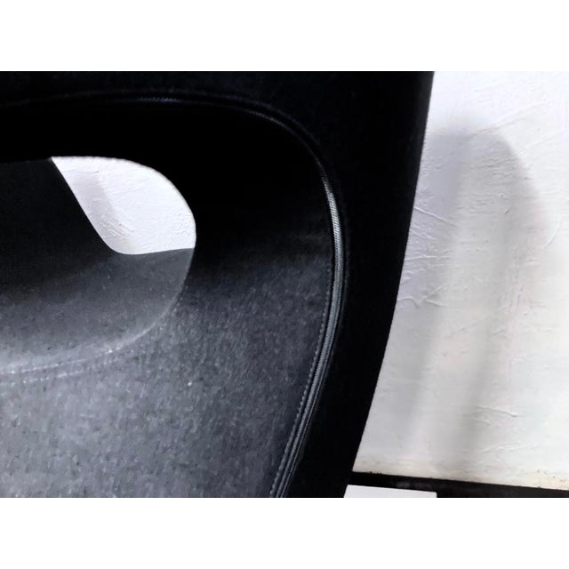 Victoria & Albert Armchairs in Black by Ron Arad for Moroso, 2000s, Set of 2 For Sale - Image 13 of 18