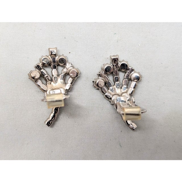 Vintage 1960s Signed Hobe Silvertone Faux-Peridot & Clear Rhinestone Clip Earrings- 2 Pieces For Sale In Philadelphia - Image 6 of 7