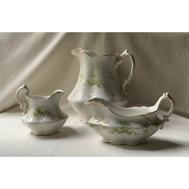 1920s Alfred Meakin English Country House Milk Jug & Sauce Boat For Sale - Image 18 of 18