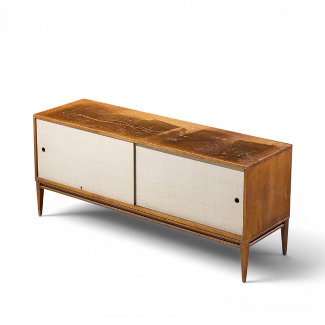 Paul McCobb for Planner Group Mid Century Sliding Door Credenza For Sale - Image 9 of 10