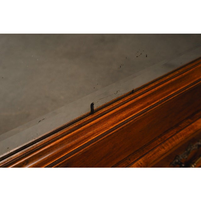Gründerzeit Wardrobe in Walnut, Late 19th Century For Sale - Image 12 of 18