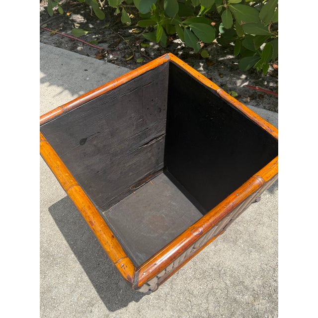 Late 20th Century Vintage Bamboo & Wood Square Cachepot / Planter Stand – British Colonial Palm Beach Style For Sale - Image 5 of 11