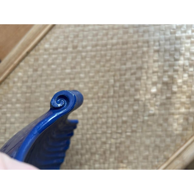 Large Antique Shell-Shaped Ceramic Platter by Andersson & Johansson for Höganas, Sweden, 1930s For Sale - Image 4 of 8