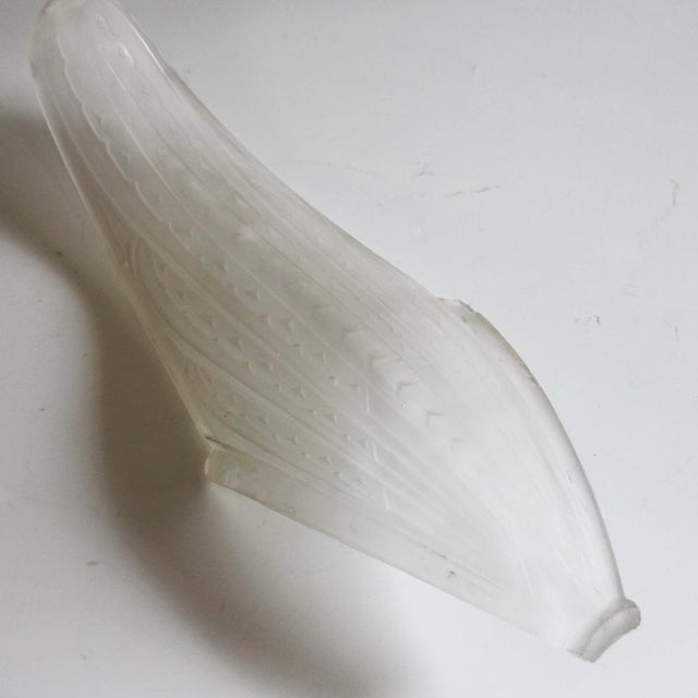 Art Deco Molded Glass & Nickeled Bronze Wall Sconces from Hanots, 1920s, Set of 2 For Sale - Image 6 of 15