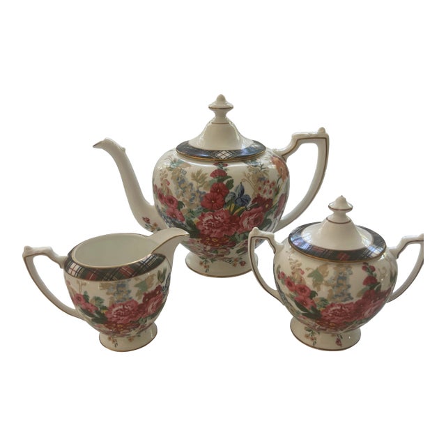 Wedgwood Ralph Lauren Hampton Floral Teapot Creamer and Sugar For Sale
