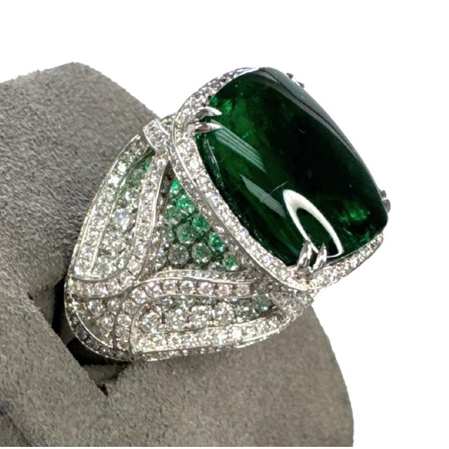 13.02 CTW Brazilian Emerald and Diamond Cocktail Ring in 18k White Gold, Size 6 For Sale - Image 10 of 12