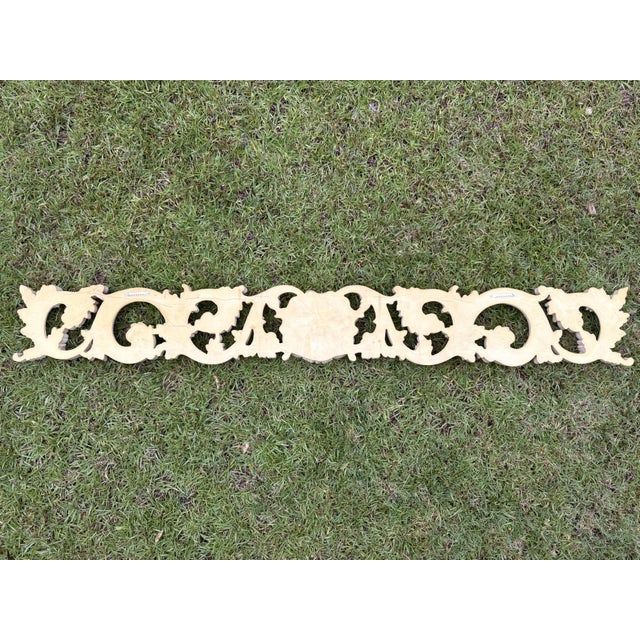 1970s 1970s Vintage 64 Inch Baroque Overdoor Wall Pediment Large Shell Scroll Frieze Header For Sale - Image 5 of 17