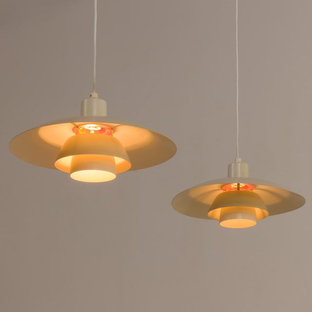 Louis Poulsen Vintage PH 4/3 Pendant Lamps by Poul Henningsen for Louis Poulsen, Denmark, 1970s, Set of 2 For Sale - Image 4 of 11