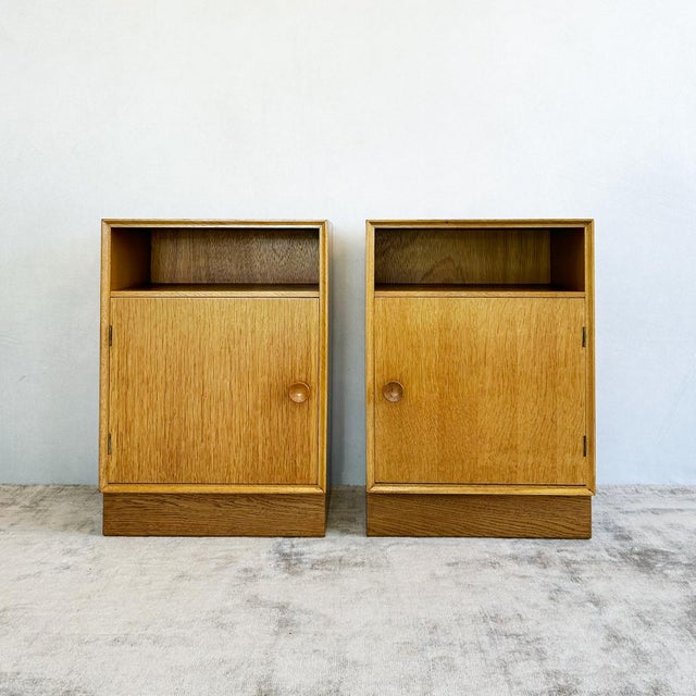 Oak Bedside Cabinets from Meredew, 1960s, Set of 2 For Sale - Image 6 of 14