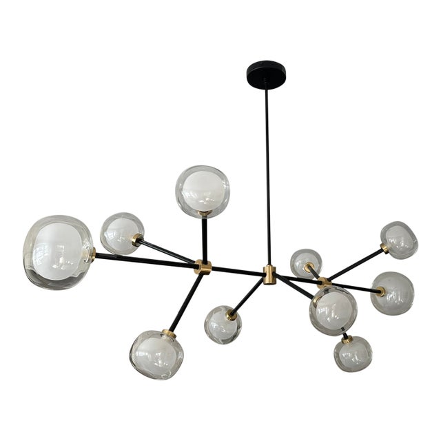 Modern Nobila Linear Chandelier – Sculptural Modern Elegance For Sale
