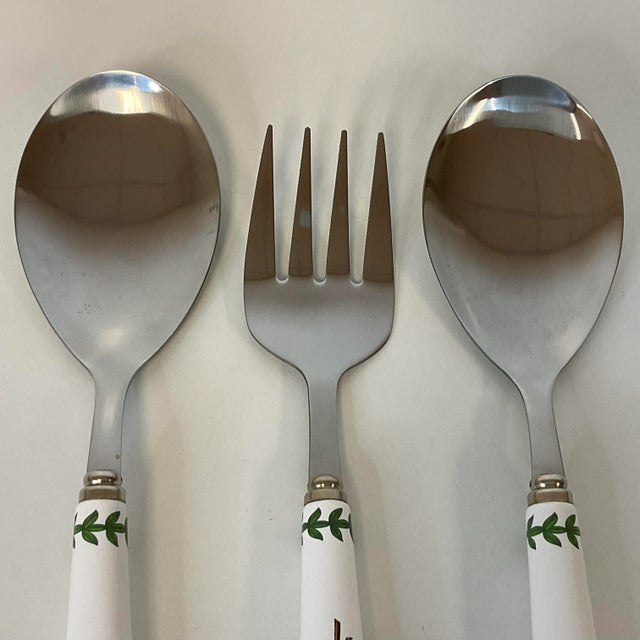 Spode Vintage Portmeirion Botanical Garden Meat Fork & Pair of Serving Spoons Set - 3 Pieces. For Sale - Image 4 of 9