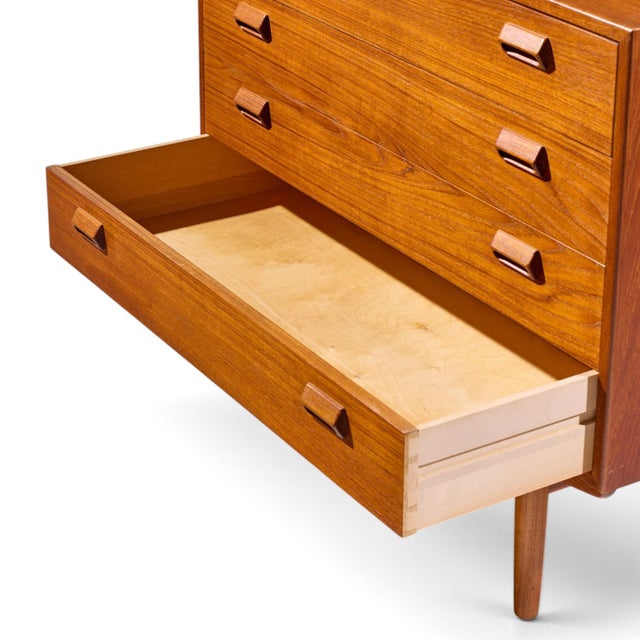 Børge Mogensen Mid Century Danish Modern Teak and Oak Chest of Drawers - Pair For Sale - Image 9 of 11