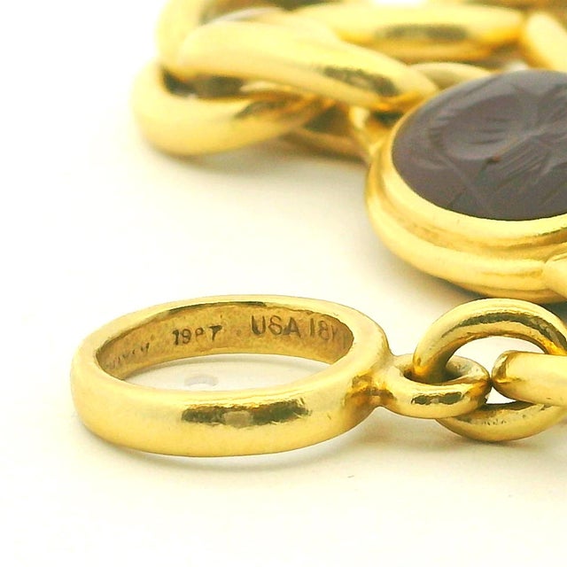 1990s Vahe Naltchayan 18k Gold Onyx and Carnelian Intaglio Bracelet For Sale - Image 13 of 18