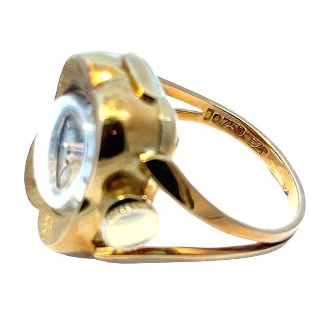 Vintage Bucherer Ring Watch in 18k Yellow Gold, Size 6.5 For Sale - Image 4 of 5