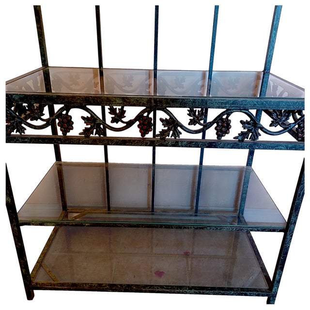 Metal 20th Century Neoclassical Revival Iron Étagère With Grape Vine Motif 5-Tier Display Shelf For Sale - Image 7 of 9