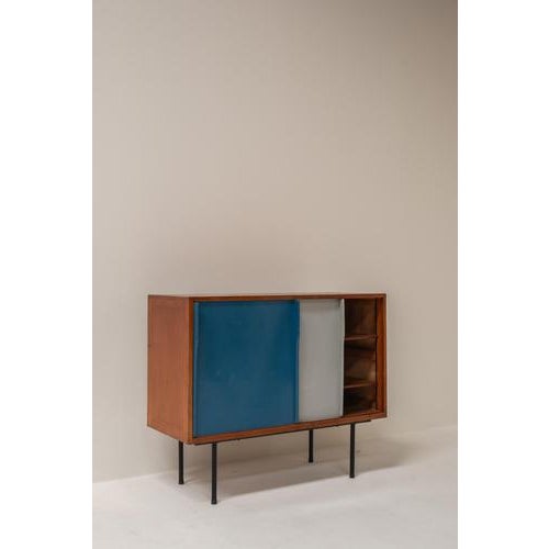 Mid-Century Modern French Cabinet with Sliding Panels by Guillerme et Chambron, 1950s For Sale - Image 9 of 16