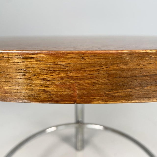 Brown Italian Bauhaus Round Coffe Table in Wood and Metal, 1930s For Sale - Image 8 of 17