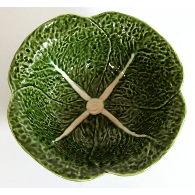 Bordallo Pinheiro Vintage Trompe l'Oeil Cabbage Leaf Serving Bowl From Portugal Aka Cabbageware For Sale - Image 4 of 9