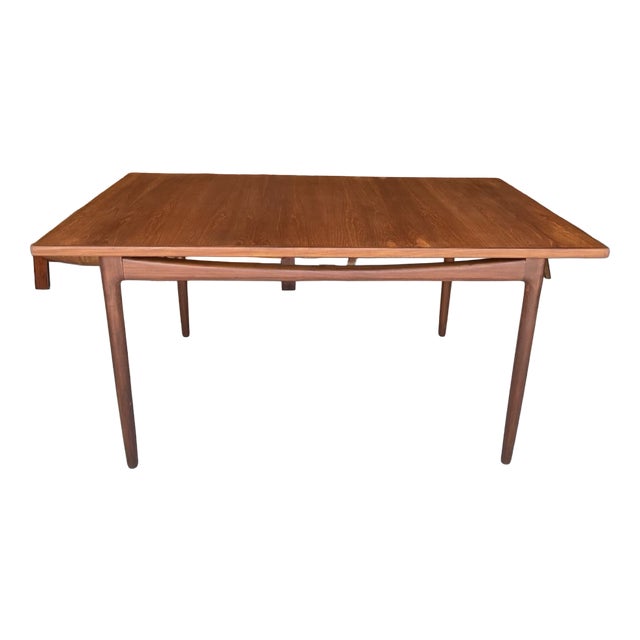 Mid-Century Modern Teak Extending Dining Table by Ib Kofod Larsen for G Plan, 1960s For Sale