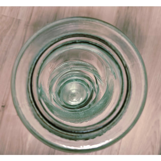 Elegant Italian Art Glass Vase – Sculptural Form & Timeless Craftsmanship For Sale In Pittsburgh - Image 6 of 11