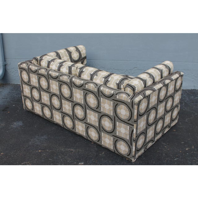 C1970's Original Ultra Modern Sofa With Designer Retro Fabric For Sale - Image 4 of 12