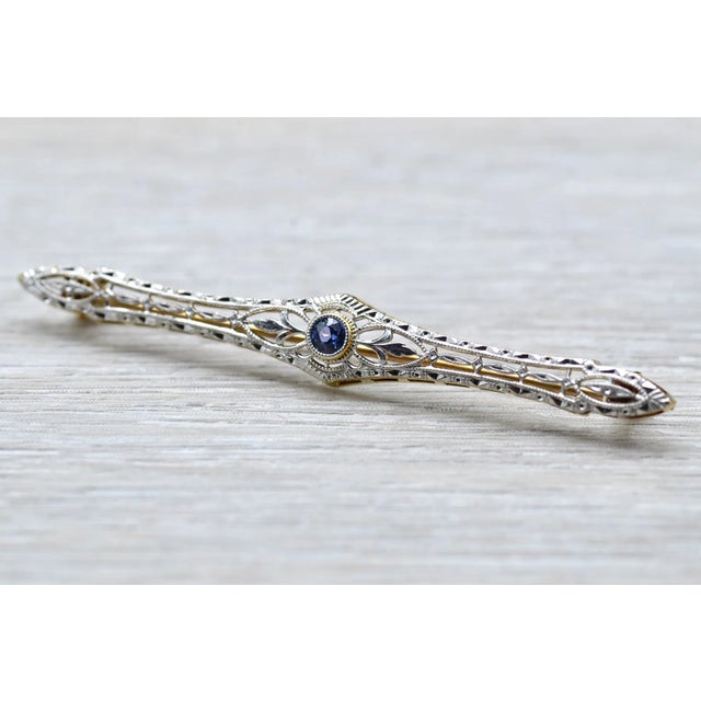 The Bouse: Signed Krementz 14K Gold and Platinum Topped Filigree Bar Brooch set with Montana Sapphire For Sale In Philadelphia - Image 6 of 6