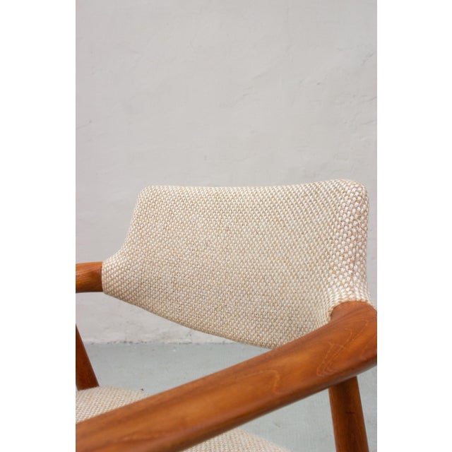 Mid-Century Danish GM11 Chair in Teak by Erik Kirkegaard for Glostrup, 1960s For Sale - Image 16 of 18