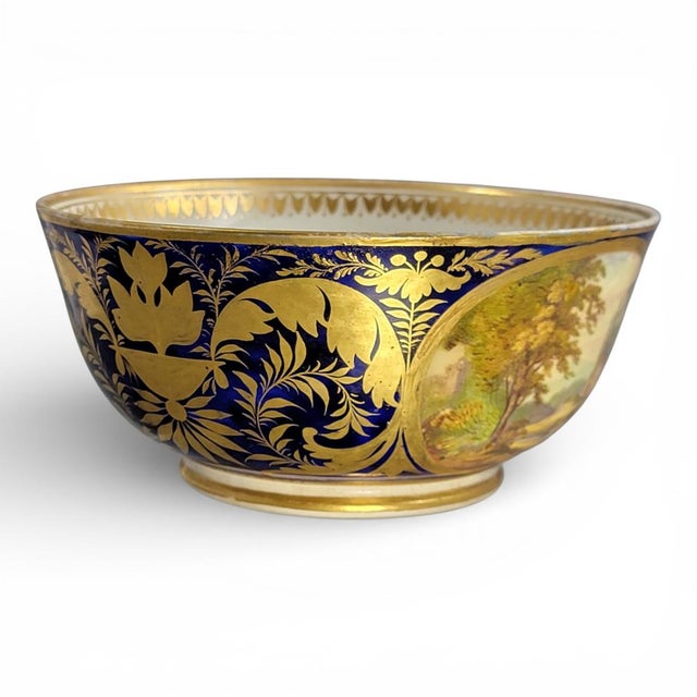 Late Georgian Derby Cabinet Bowl with English and Italian Views, 1800s For Sale - Image 6 of 12