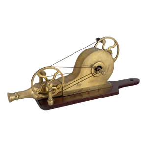 Early 19th Century Mechanical Fire Bellows of Brass and Mahogany From the Georgian Era