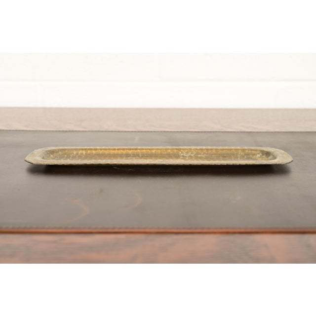 1920s Roycroft Arts & Crafts Brass Finished Hammered Copper Pen Tray For Sale - Image 5 of 8