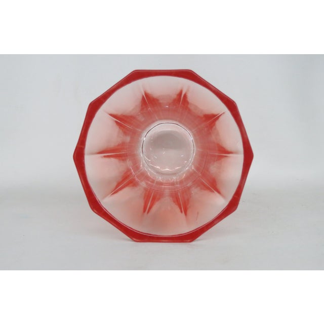 Mid-Century Modern Peach Pink Pressed Glass Vase Wide Opening 10 Panel Ribbed Design Vintage 4756b For Sale - Image 3 of 12