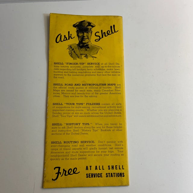 1939 Shell Tourist Accommodation Directory and Trailer Space. Given out at 1939-1940 New York World's Fair. Covers New...