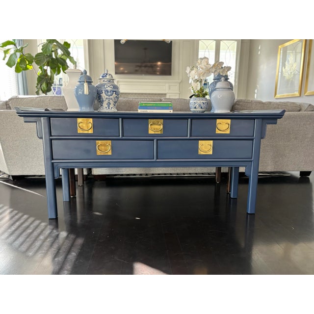 Chinoiserie Coastal Blue Chinoiserie Chic Pagoda Style Credenza by Century For Sale - Image 3 of 12