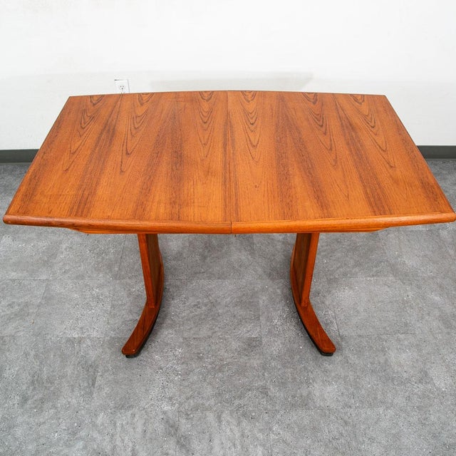 Mid Century Danish Modern Dining Table Teak Rectangular Extension 2 Leaf Denmark For Sale - Image 4 of 12