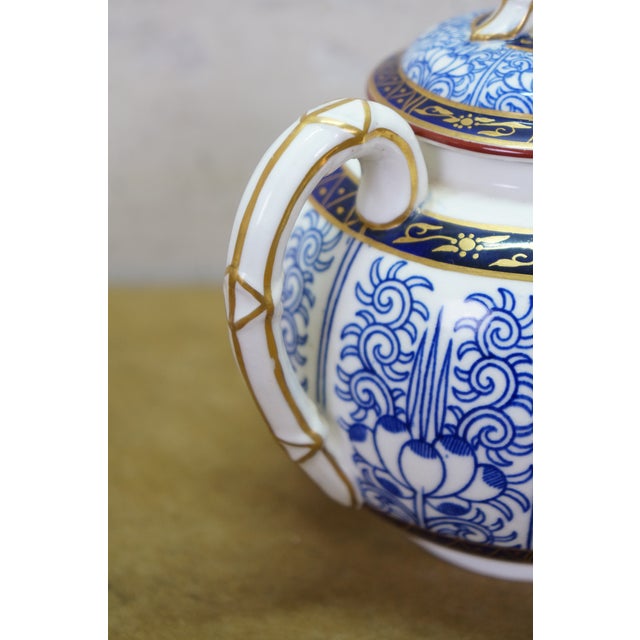 1880 Antique Old Worcester Porcelain Queens Royal Lily Blue & White Teapot 7" For Sale - Image 9 of 18