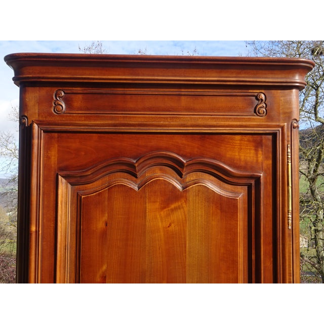 Louis XV Cherrywood Bonnetière, 1980s For Sale - Image 3 of 18