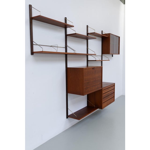 Mid-Century Modern Danish Modular Royal Teak Wall Unit by Poul Cadovius for Cado, 1950s For Sale - Image 3 of 18
