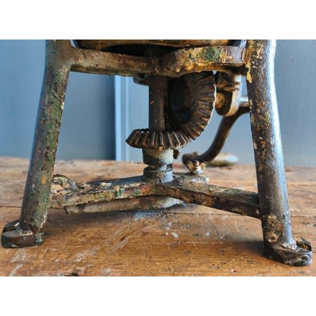 Metal Paint Pigment Grinder, Early 20th Century For Sale - Image 7 of 18