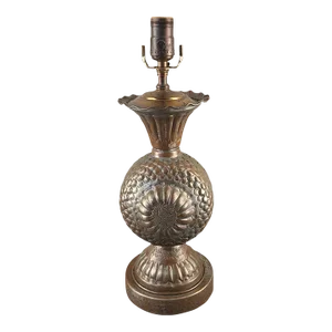 Early 20th Century Hand Hammered Copper Repousse Moroccan Style Made in Egypt Table Lamp
