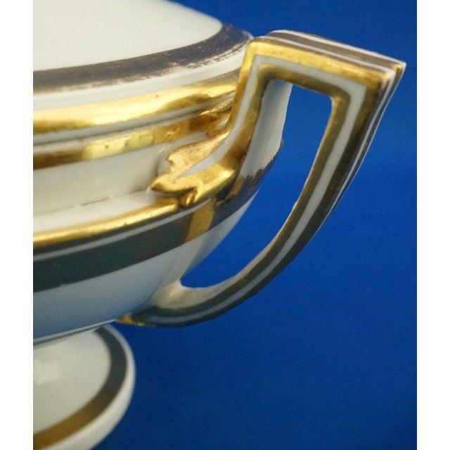 Rococo Potiche Vase in White Porcelain from Imperial House of Vienna, Austria, 1700s For Sale - Image 17 of 18