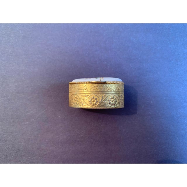 1970s 1970s Italian Floral Motif Porcelain Trinket Box For Sale - Image 5 of 6