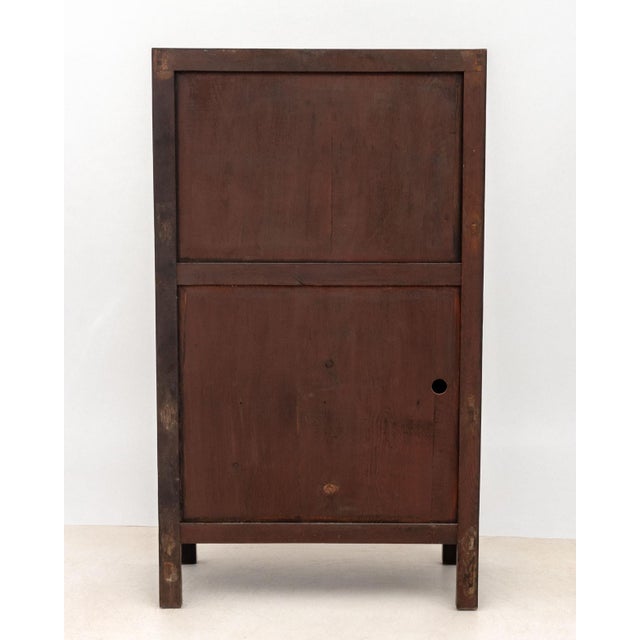 Chinese Red Lacquered Cabinet For Sale In New York - Image 6 of 10