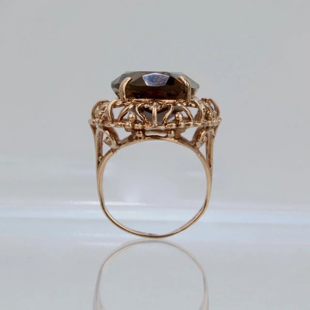 Vintage Mid-Century Filigree Faceted Oval Citrine 14k Gold Cocktail Ring Size 6.75 For Sale - Image 4 of 12