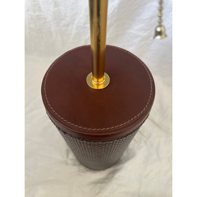 Mid-Century Modern Baker Knapp & Tubbs Wrapped Woven Leather & Brass Cylinder Table Lamps For Sale - Image 3 of 12
