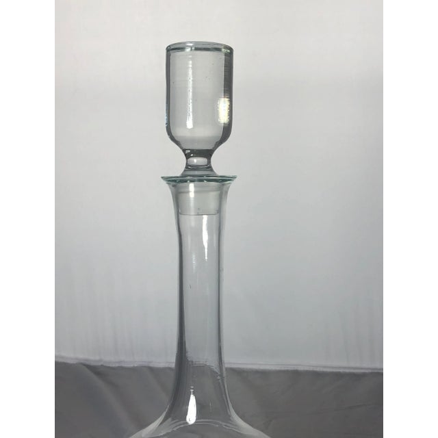 Mid-Century Modern Flower/Grass Etched Glass Carafe Stopper For Sale In Sacramento - Image 6 of 7