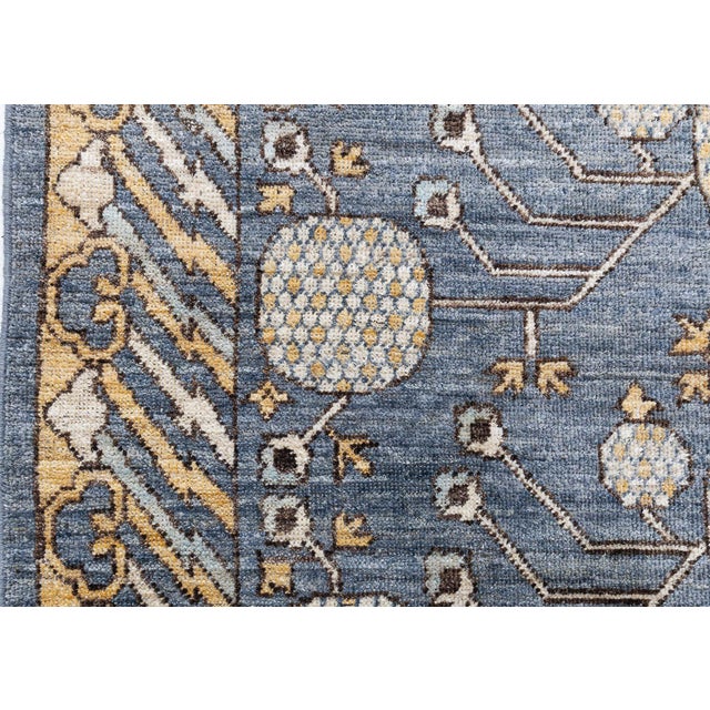Gray Traditional-Style Samarkand Floral Ivory Rug "Oriflora" by Doris Leslie Blau For Sale - Image 8 of 9