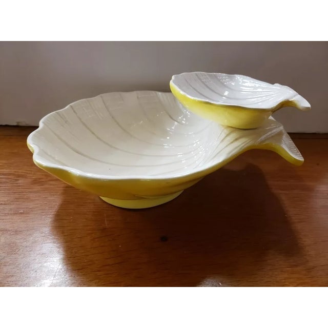 1970s 1976 Mann Ceramic Shell Shaped 2 Tier Chip & Dip Bowl, Made in Japan For Sale - Image 5 of 6
