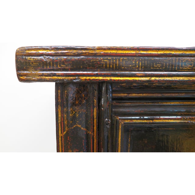 A wonderful pair of 19th century tapered gilt painted wedding cabinets. Very good condition, stunning as a pair. A very...
