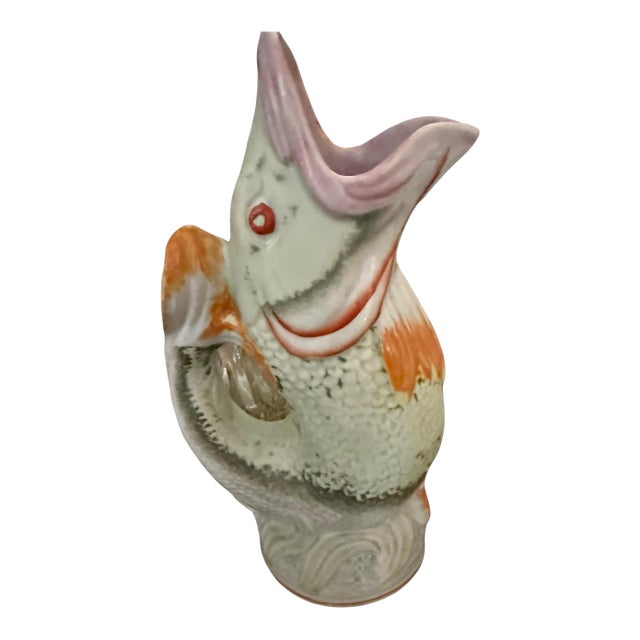 Late 19th Century English Victorian Majolica Pitcher For Sale